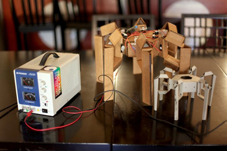 10-Cardboard-robot.jpg