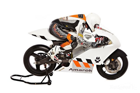 Amarok-P1-Electric-Motorcycle-3.jpg
