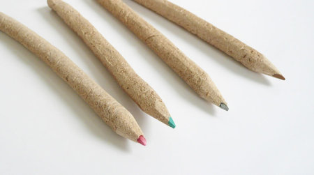 Art-School-Waste-Into-Pencils-1.jpg