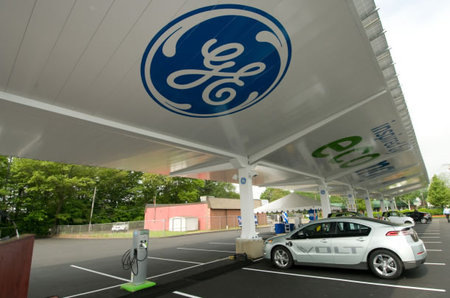 GE_EV_Solar_Carport.jpg