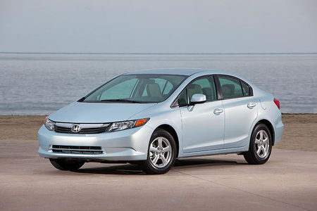 Honda-Civic-Natural-Gas-green-car-year2.jpg
