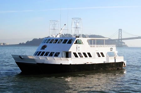 Hornblower_Hybrid_ferry_1.jpg
