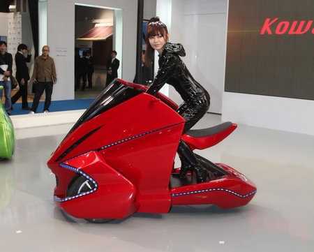 KOBOT-Robotic-Scooter-Concept-3.jpg