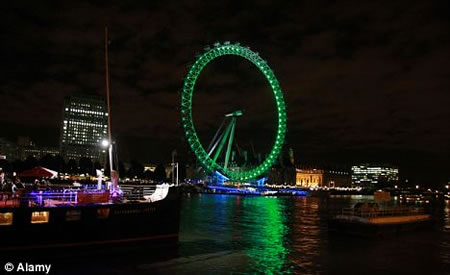 Londons_top_attractions.jpg