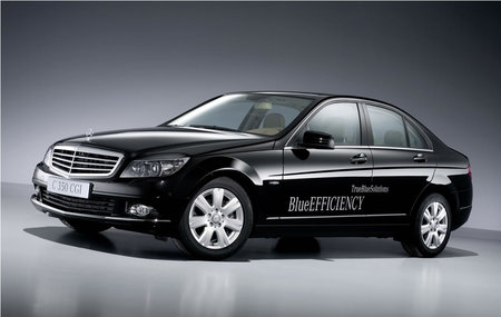 Mercedes-Benz_C-Class_BlueEfficiency3.jpg