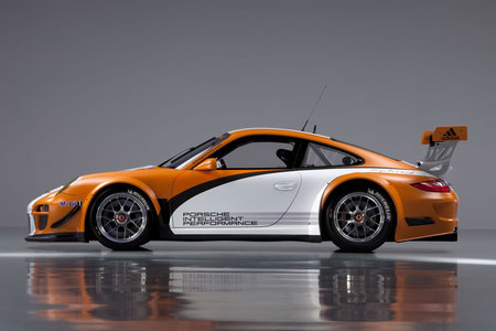 Porsche’s-Hybrid-911-GT3-R-3.jpg