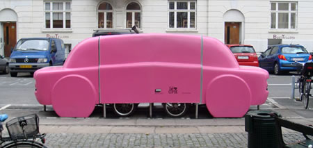Pseudo_pink_car.jpg