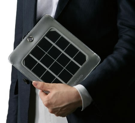 Sanyo_eneloop_portable_solar_panel.jpg
