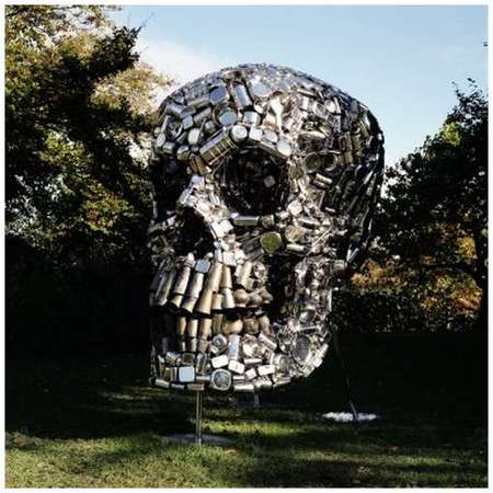 Skull-Sculpture-by-Subodh-Gupta-31.jpg