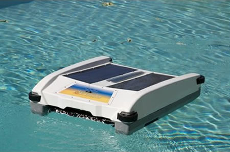 Solar-Breeze-robotic-pool-cleaner-1.jpg