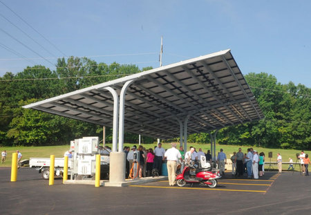 Solar-parking-lot-2.jpg