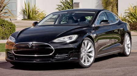 Tesla-Luxury-electric-Model-S-3.jpg