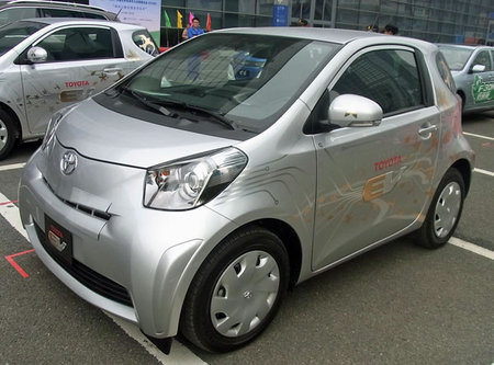 Toyota's-iQ-based-EV-1.jpg