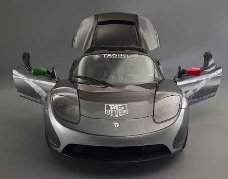 electric-TAG-Heuer-Tesla-Roadster.jpg