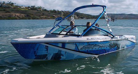 epic_hybrid_speedboat02.jpg