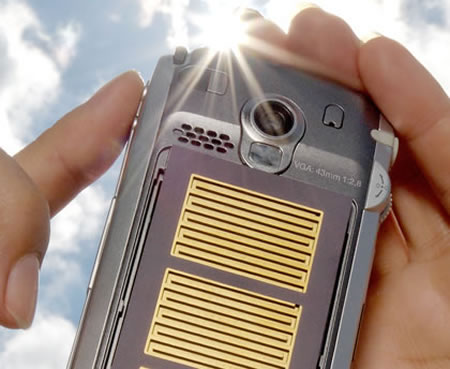 solar-cellphone.jpg