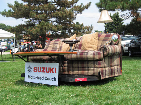 suzuki-electric-couch.jpg