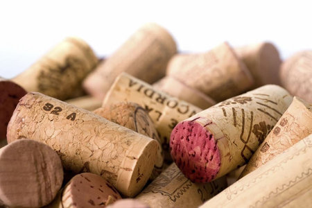 wood-wine-corks.jpg