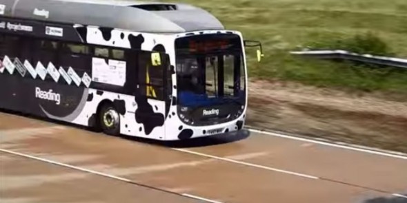 Poop-powered-Bus-Hound-bus-1